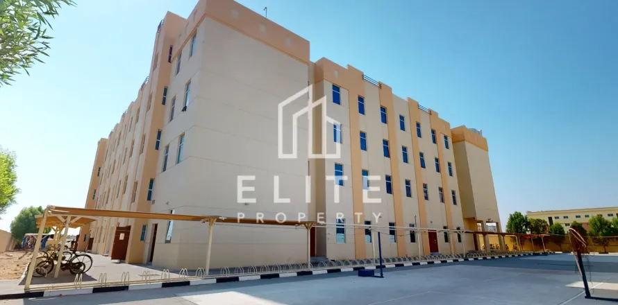 Camp de travail à Dubai, 9944 m², № 38907