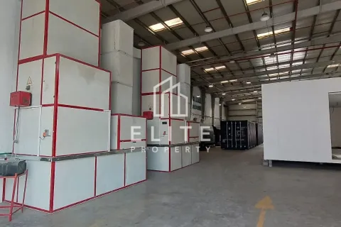 Warehouse in Dubai Investment Park, Dubai 8262 sq.m. № 38911 - photo 3