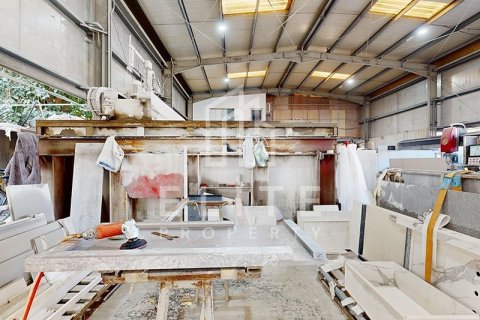 Factory in Al Quoz, Dubai 2323 sq.m. № 38912 - photo 26