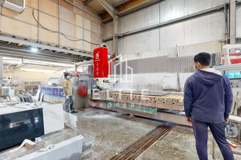 Usine à Al Quoz, Dubai, 2323 m², № 38912 - photo 16