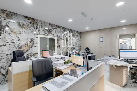 Usine à Al Quoz, Dubai, 2323 m², № 38912 - photo 15