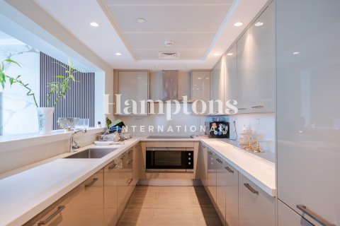 Apartment in Jumeirah Beach Residence, Dubai 3 bedrooms, 214.42012400 sq.m. № 98187 - photo 6