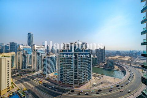 Apartment in Jumeirah Beach Residence, Dubai 3 bedrooms, 214.42012400 sq.m. № 98187 - photo 11