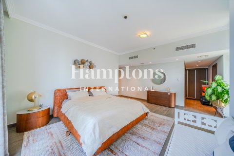 Apartment in Jumeirah Beach Residence, Dubai 3 bedrooms, 214.42012400 sq.m. № 98187 - photo 19