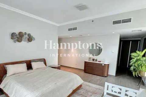 Apartment in Jumeirah Beach Residence, Dubai 3 bedrooms, 214.42012400 sq.m. № 98187 - photo 30