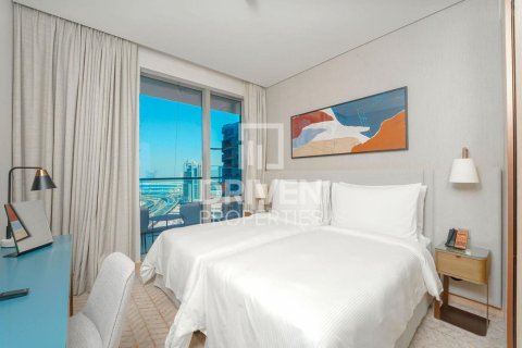Apartment in Vida Residences Dubai Mall, Downtown Dubai (Downtown Burj Dubai), Dubai 2 bedrooms, 100.15 sq.m. № 140212 - photo 12