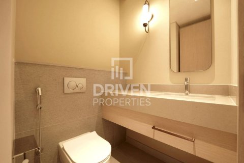 Apartment in Vida Residences Dubai Mall, Downtown Dubai (Downtown Burj Dubai), Dubai 2 bedrooms, 100.15 sq.m. № 140212 - photo 16