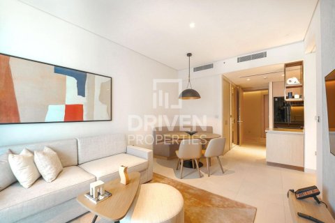 Apartment in Vida Residences Dubai Mall, Downtown Dubai (Downtown Burj Dubai), Dubai 2 bedrooms, 100.15 sq.m. № 140212 - photo 4