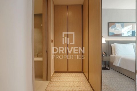 Apartment in Vida Residences Dubai Mall, Downtown Dubai (Downtown Burj Dubai), Dubai 2 bedrooms, 100.15 sq.m. № 140212 - photo 9