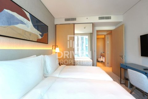 Apartment in Vida Residences Dubai Mall, Downtown Dubai (Downtown Burj Dubai), Dubai 2 bedrooms, 100.15 sq.m. № 140212 - photo 11