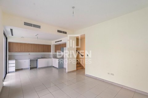 Villa in EMAAR South, Dubai South (Dubai World Central), Dubai 4 bedrooms, 279.27 sq.m. № 140216 - photo 4