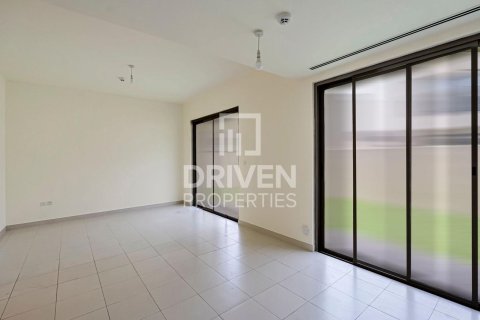 Villa in EMAAR South, Dubai South (Dubai World Central), Dubai 4 bedrooms, 279.27 sq.m. № 140216 - photo 3