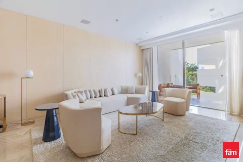 Appartement à Palm Jumeirah, Dubai, 3 chambres, 215.9 m², № 97598 - photo 2