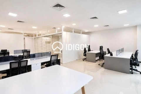 Oficina en Bay Square, Business Bay, Dubai, 323.77 m², № 142484 - foto 5