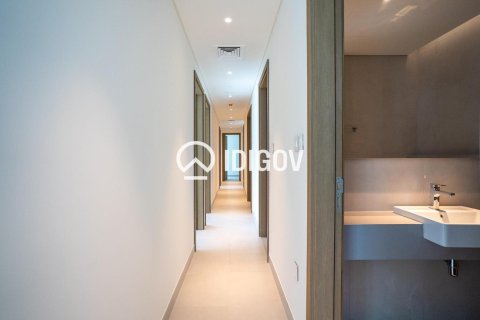 Apartment in City Walk, Dubai 4 bedrooms, 275.83 sq.m. № 142471 - photo 15