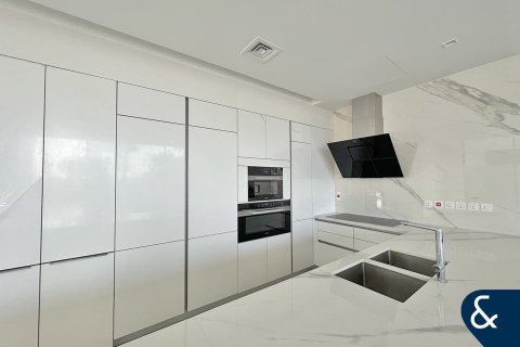 Villa in District One, Mohammed Bin Rashid City, Dubai 4 bedrooms, 364 sq.m. № 75296 - photo 3