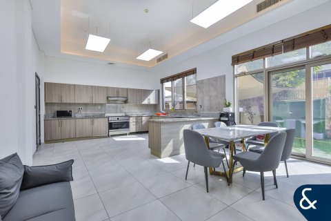 Villa à Al Furjan, Dubai, 5 chambres, 600 m², № 75302 - photo 10