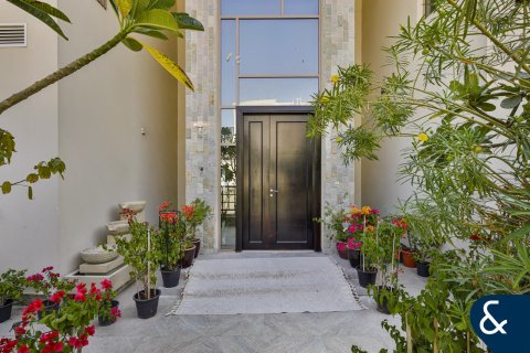 Villa à Al Furjan, Dubai, 5 chambres, 600 m², № 75302 - photo 3