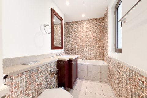 Appartement à Old Town, Dubai, 2 chambres, 112.4 m², № 13732 - photo 12