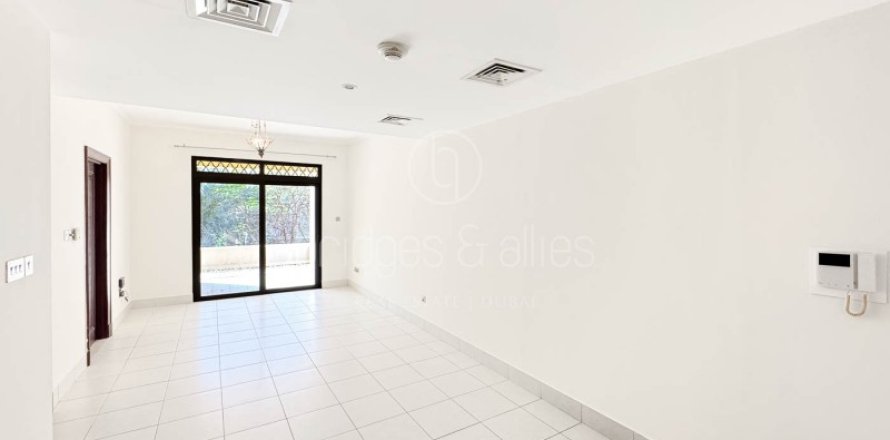 Appartement à Old Town, Dubai, 1 chambre, 72.9 m², № 13734