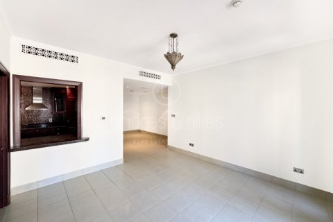 Appartement à Old Town, Dubai, 2 chambres, 123.7 m², № 13733 - photo 2