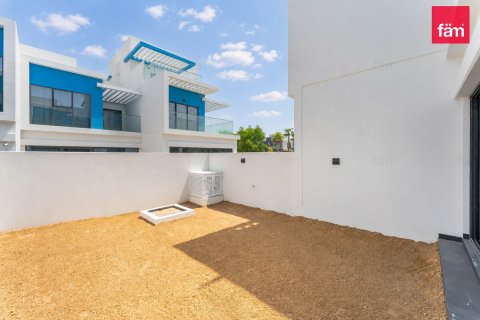 Adosado en Dubai, 3 dormitorios, 144 m², № 141502 - foto 2