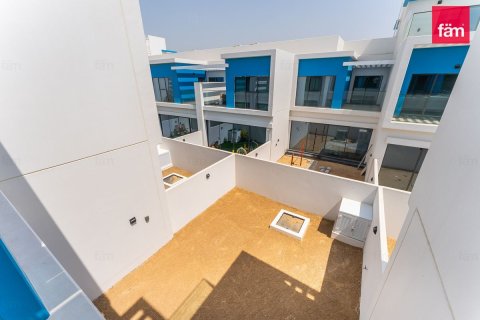 Adosado en Dubai, 3 dormitorios, 144 m², № 141502 - foto 10