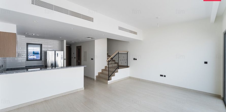 Adosado en Dubai, 3 dormitorios, 144 m², № 141502