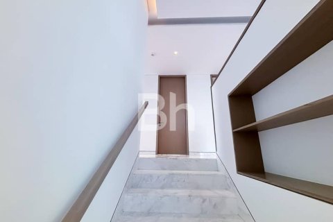 Villa en Tilal Al Ghaf, Dubai, 5 dormitorios, 580 m², № 24294 - foto 11
