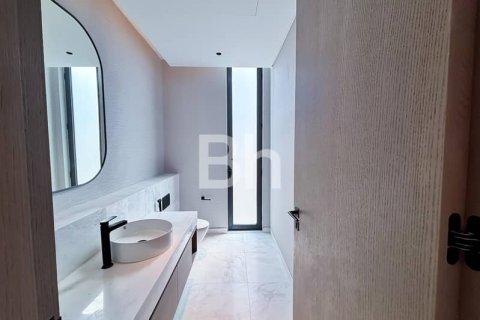 Villa en Tilal Al Ghaf, Dubai, 5 dormitorios, 580 m², № 24294 - foto 18