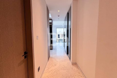 Villa en Tilal Al Ghaf, Dubai, 5 dormitorios, 580 m², № 24294 - foto 2