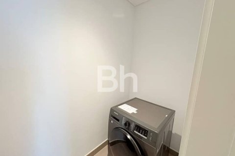 Снять в аренду квартиру в Джумейра Вилладж Серкл, Дубай: 1 спальня, 80м², № 24299 - фото 5