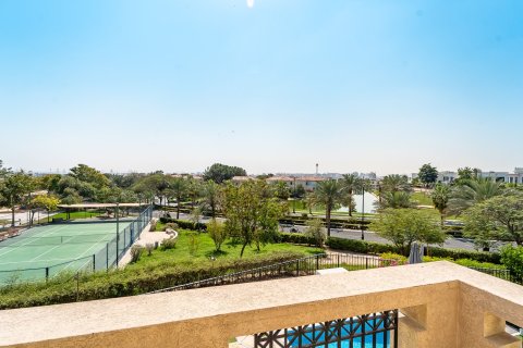 Villa à Jumeirah Islands, Dubai, 4 chambres, 488 m², № 105721 - photo 3