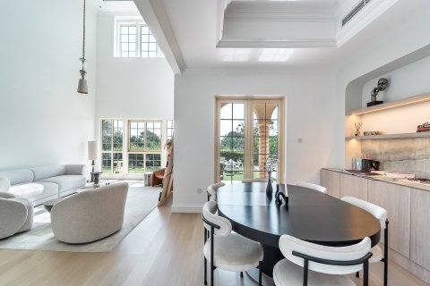 Villa à Jumeirah Islands, Dubai, 4 chambres, 488 m², № 105721 - photo 11