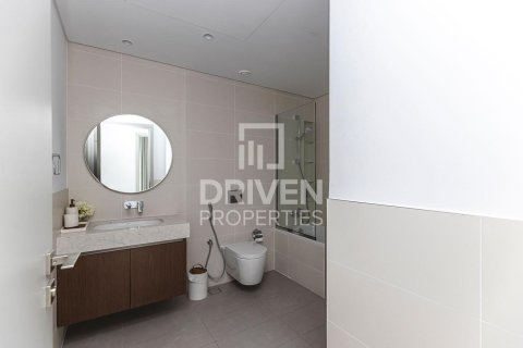 Apartment in EMAAR Beachfront, Dubai Harbour, Dubai 2 bedrooms, 121.15 sq.m. № 127853 - photo 10