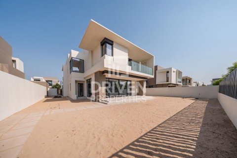 Villa in Jebel Ali, Dubai 4 bedrooms, 629.98 sq.m. № 127855 - photo 2