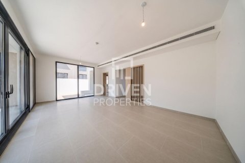 Villa in Jebel Ali, Dubai 4 bedrooms, 629.98 sq.m. № 127855 - photo 14