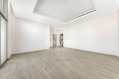 Villa in District One, Mohammed Bin Rashid City, Dubai 4 bedrooms, 569.96 sq.m. № 127856 - photo 8