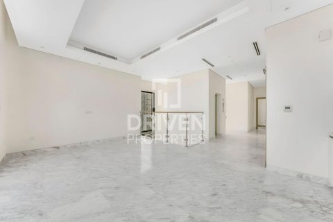 Villa in District One, Mohammed Bin Rashid City, Dubai 4 bedrooms, 569.96 sq.m. № 127856 - photo 9