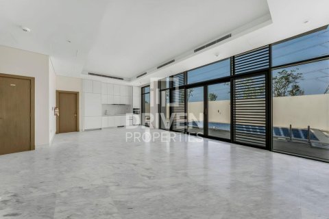 Villa in District One, Mohammed Bin Rashid City, Dubai 4 bedrooms, 569.96 sq.m. № 127856 - photo 4