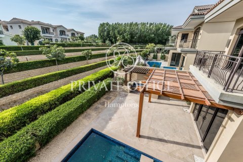Villa en Hillside at Jumeirah Golf Estates, Jumeirah Golf Estates, Dubai, 5 dormitorios, 690.45509600 m², № 14139 - foto 4