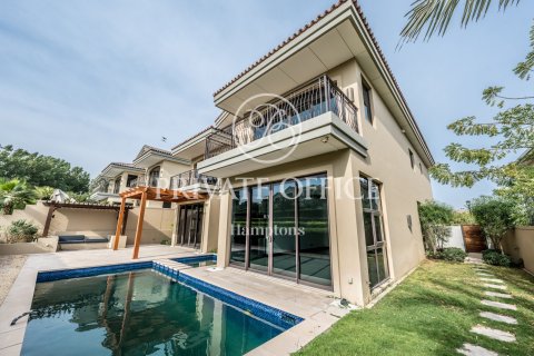Villa en Hillside at Jumeirah Golf Estates, Jumeirah Golf Estates, Dubai, 5 dormitorios, 690.45509600 m², № 14139 - foto 2