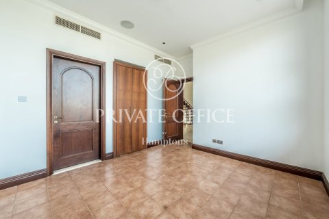 Villa en Hillside at Jumeirah Golf Estates, Jumeirah Golf Estates, Dubai, 5 dormitorios, 690.45509600 m², № 14139 - foto 18