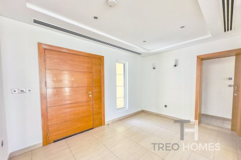 Villa à Legacy, Jumeirah Park, Dubai, 4 chambres, 386 m², № 14111 - photo 3