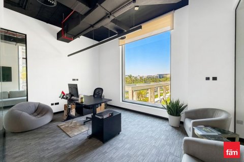 Office in Sheikh Zayed Road, Dubai 370.5 sq.m. № 114047 - photo 7