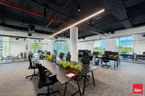 Office in Sheikh Zayed Road, Dubai 370.5 sq.m. № 114047
