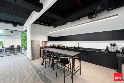 Office in Sheikh Zayed Road, Dubai 370.5 sq.m. № 114047 - photo 5