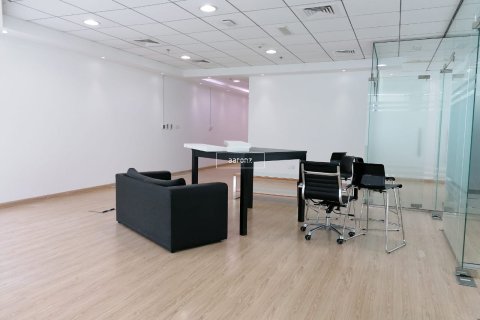 Bureau à Business Bay, Dubai, 117.7 m², № 55436 - photo 2