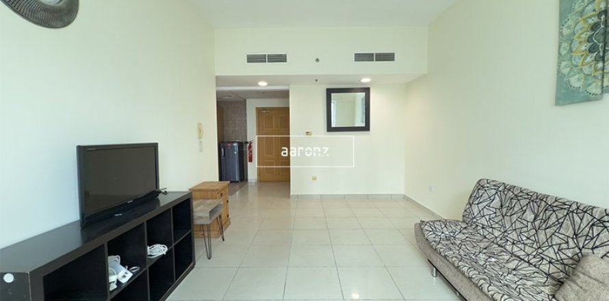 Appartement à Jumeirah Lake Towers, Dubai, 2 chambres, 104.4 m², № 55437