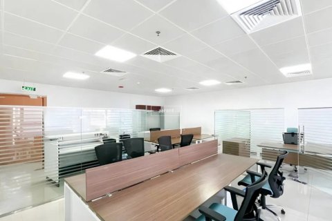 Bureau à Business Bay, Dubai, 82.5 m², № 55435 - photo 2